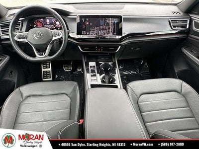 2024 Volkswagen Atlas Cross Sport 2.0T SEL R-Line