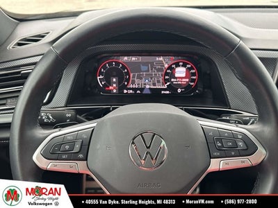 2024 Volkswagen Atlas Cross Sport 2.0T SEL R-Line