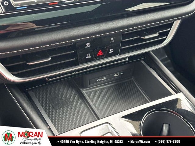 2024 Volkswagen Atlas Cross Sport 2.0T SEL R-Line