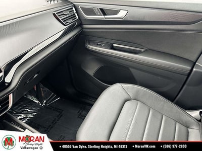 2024 Volkswagen Atlas Cross Sport 2.0T SEL R-Line