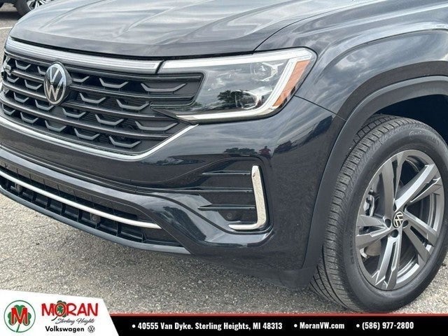 2024 Volkswagen Atlas Cross Sport 2.0T SEL R-Line