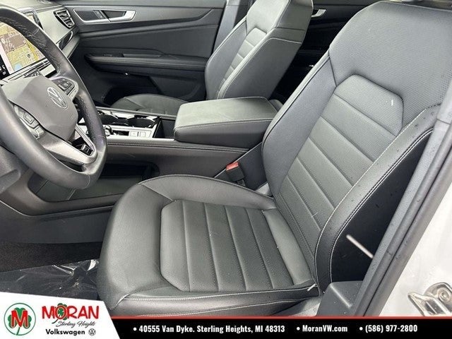 2025 Volkswagen Atlas Cross Sport 2.0T SEL R-Line Black