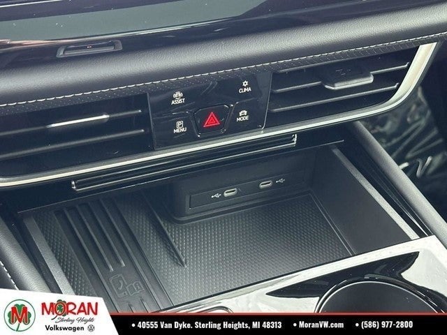 2025 Volkswagen Atlas Cross Sport 2.0T SEL R-Line Black