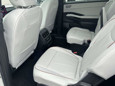 2027 Volkswagen Atlas SEL Premium R-Line