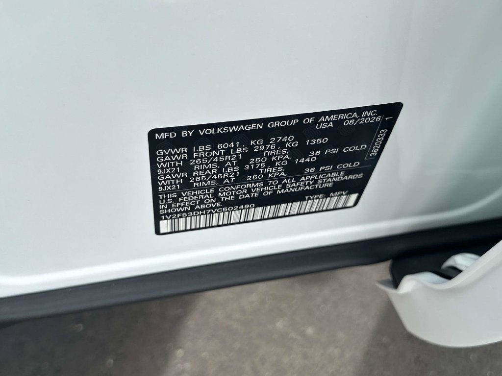 2027 Volkswagen Atlas SEL Premium R-Line