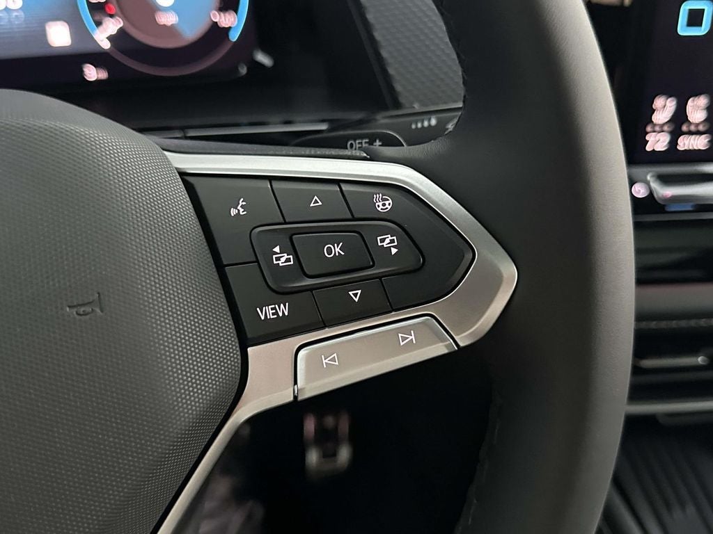 2026 Volkswagen Atlas Cross Sport SEL Premium R-Line