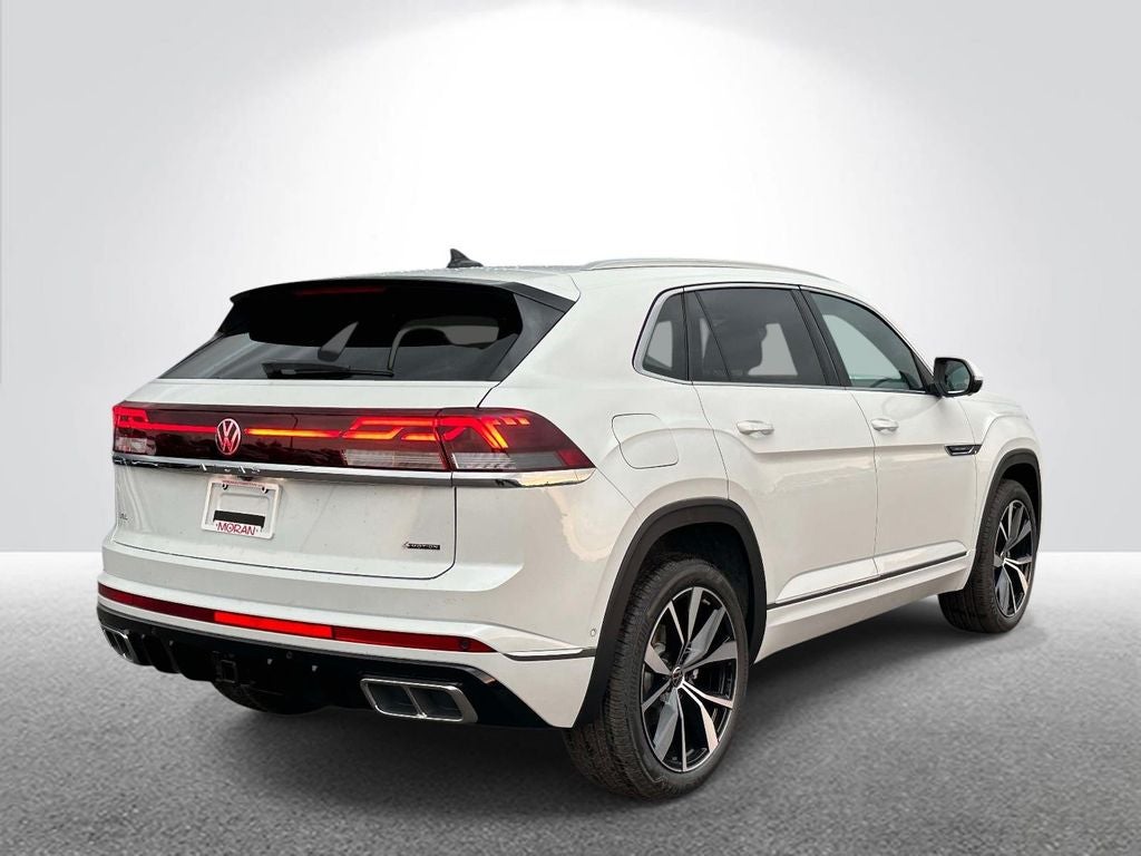 2026 Volkswagen Atlas Cross Sport SEL Premium R-Line