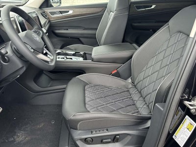 2026 Volkswagen Atlas Cross Sport SEL Premium R-Line