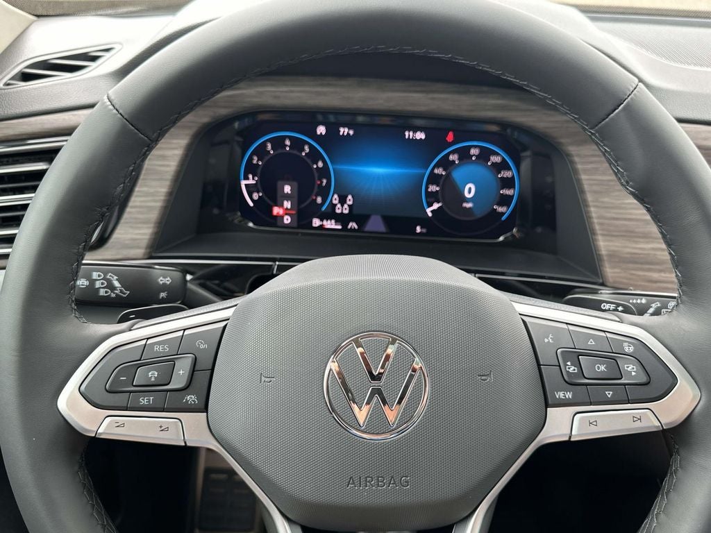 2026 Volkswagen Atlas Cross Sport SEL Premium R-Line
