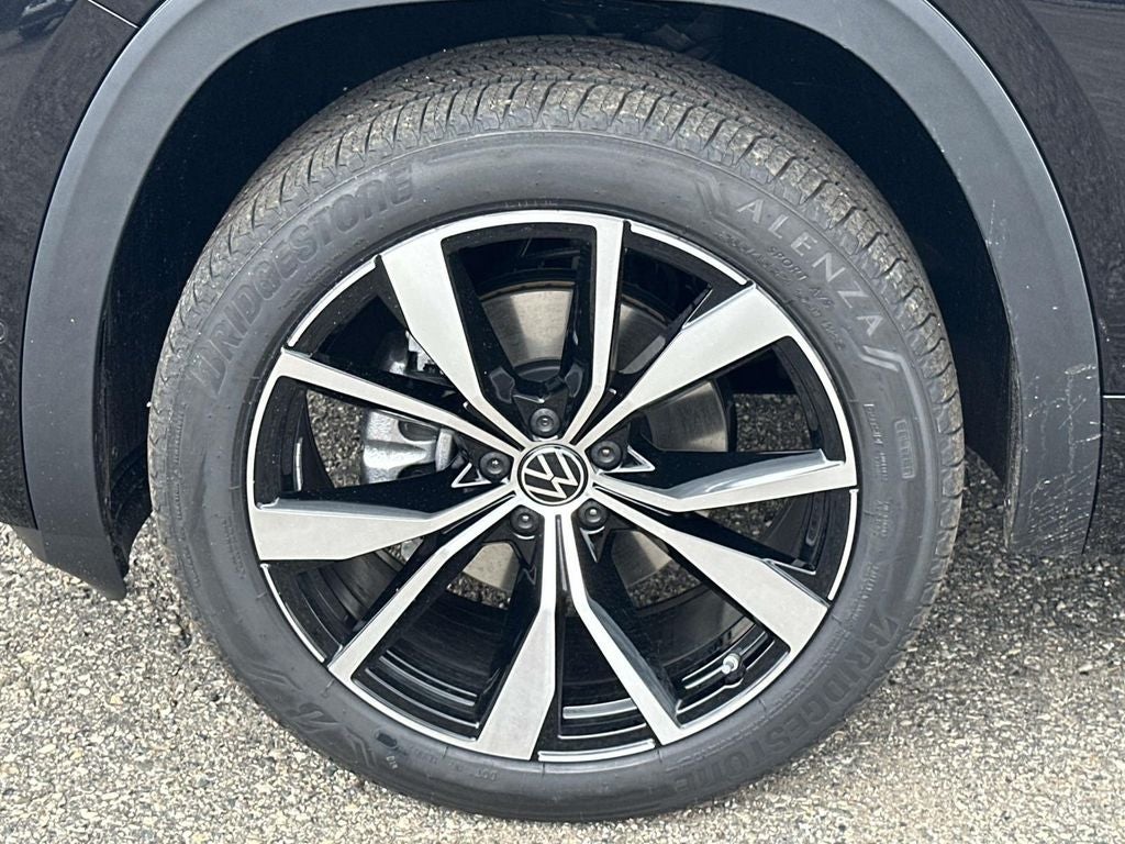 2026 Volkswagen Atlas Cross Sport SEL Premium R-Line