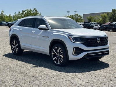 2026 Volkswagen Atlas Cross Sport 2.0T SEL Premium R-Line