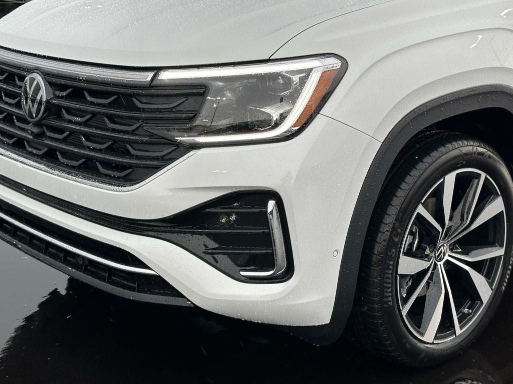 2026 Volkswagen Atlas Cross Sport SEL Premium R-Line