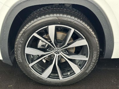 2026 Volkswagen Atlas Cross Sport SEL Premium R-Line