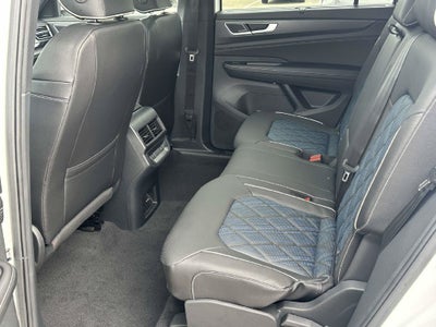 2026 Volkswagen Atlas Cross Sport SEL Premium R-Line