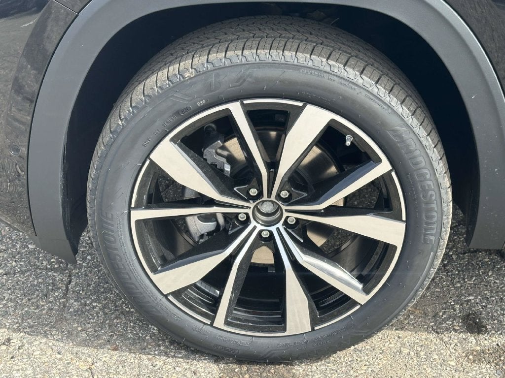 2026 Volkswagen Atlas Cross Sport SEL Premium R-Line