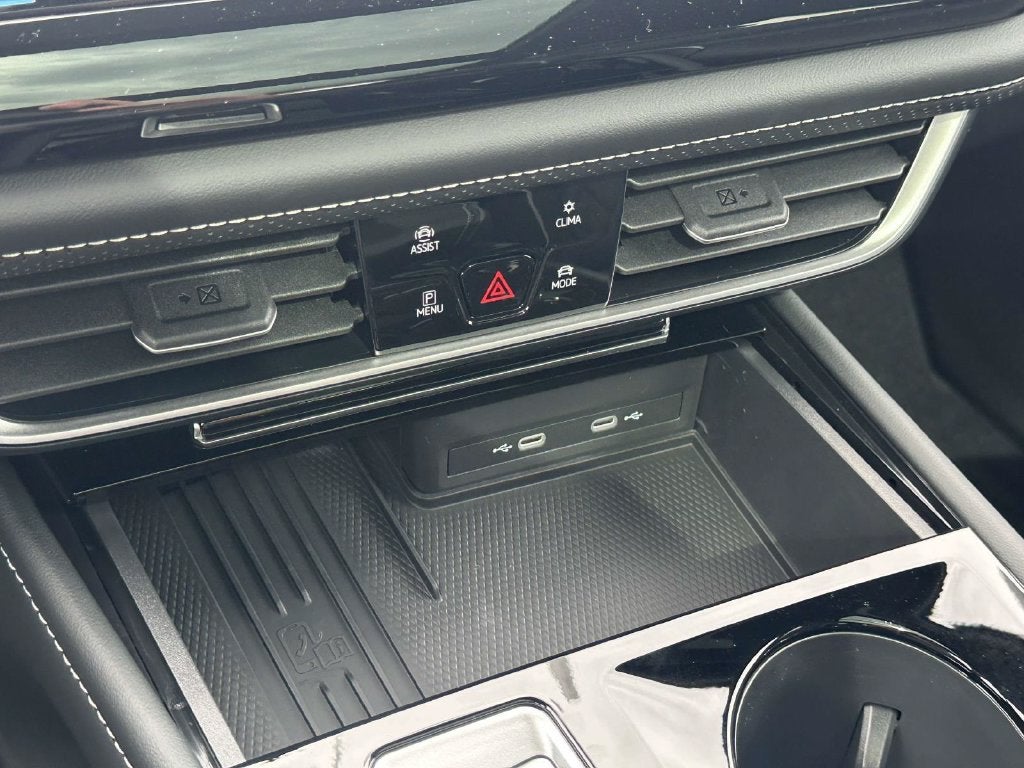 2026 Volkswagen Atlas Cross Sport SEL Premium R-Line