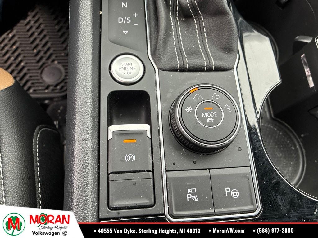 2023 Volkswagen Atlas Cross Sport 3.6L V6 SEL Premium R-Line