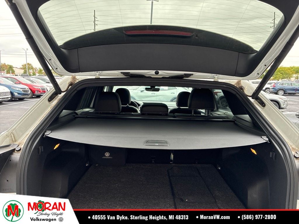 2023 Volkswagen Atlas Cross Sport 3.6L V6 SEL Premium R-Line
