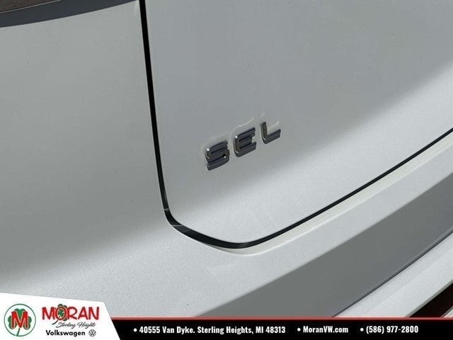 2024 Volkswagen Atlas Cross Sport 2.0T SEL Premium R-Line