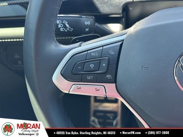 2024 Volkswagen Atlas Cross Sport 2.0T SEL Premium R-Line