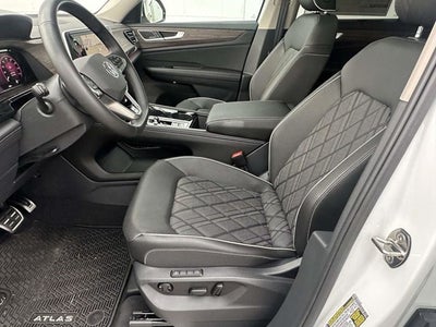 2026 Volkswagen Atlas 2.0T SEL Premium R-Line