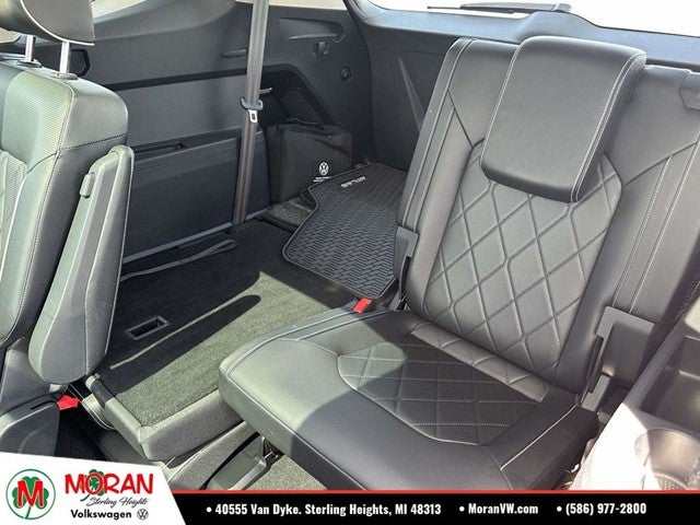 2024 Volkswagen Atlas 2.0T SEL Premium R-Line