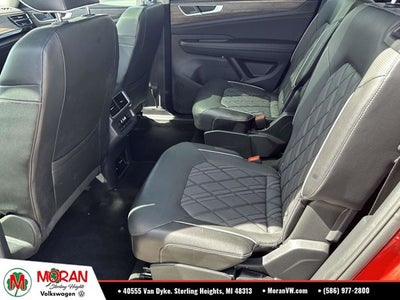 2024 Volkswagen Atlas 2.0T SEL Premium R-Line