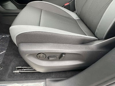 2027 Volkswagen Atlas SE w/Technology