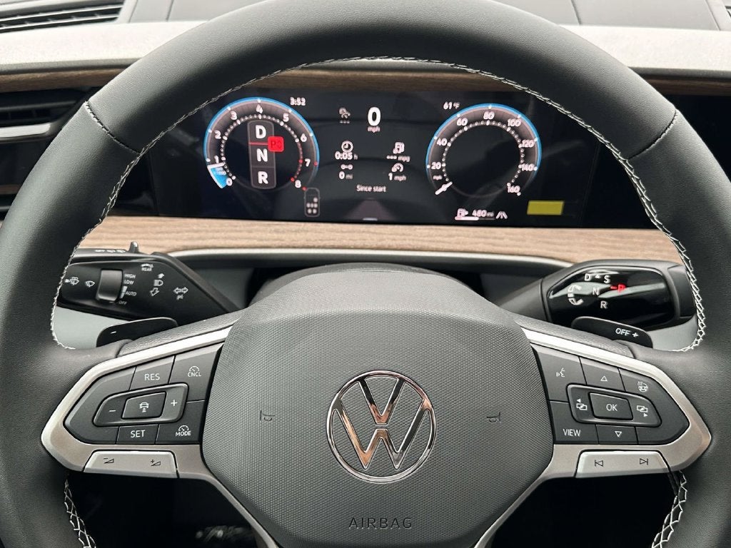 2027 Volkswagen Atlas SE w/Technology