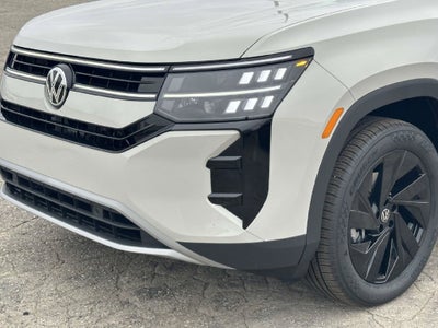 2027 Volkswagen Atlas SE w/Technology