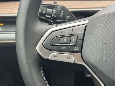 2027 Volkswagen Atlas SE w/Technology