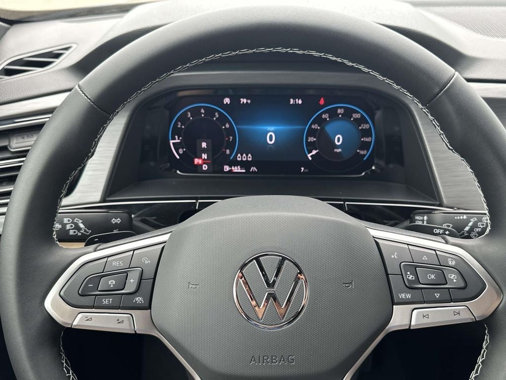 2026 Volkswagen Atlas Cross Sport 2.0T SE w/Technology