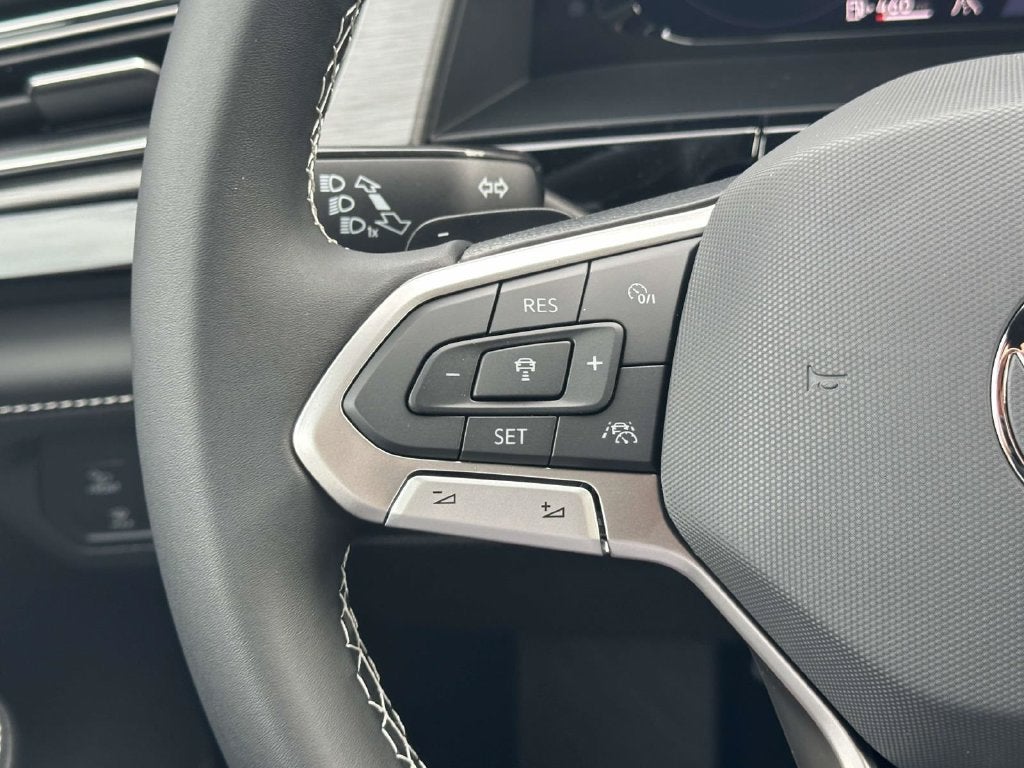 2026 Volkswagen Atlas Cross Sport SE w/Technology