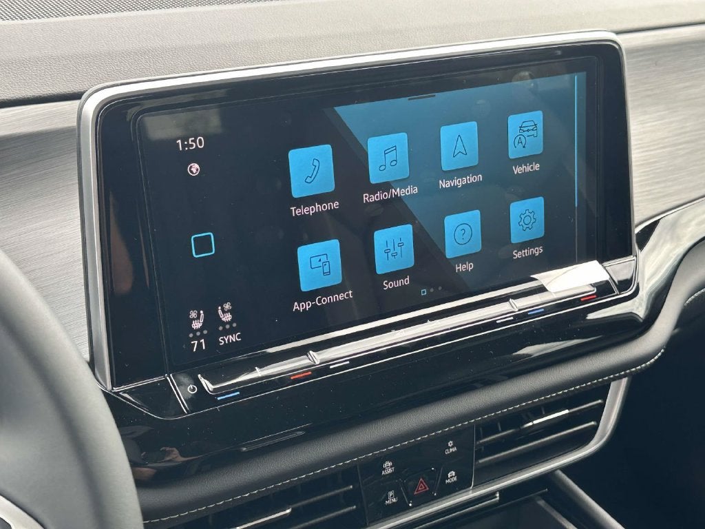 2026 Volkswagen Atlas Cross Sport SE w/Technology