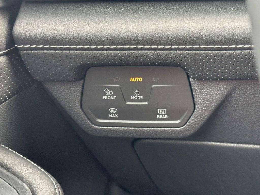 2026 Volkswagen Atlas Cross Sport SE w/Technology