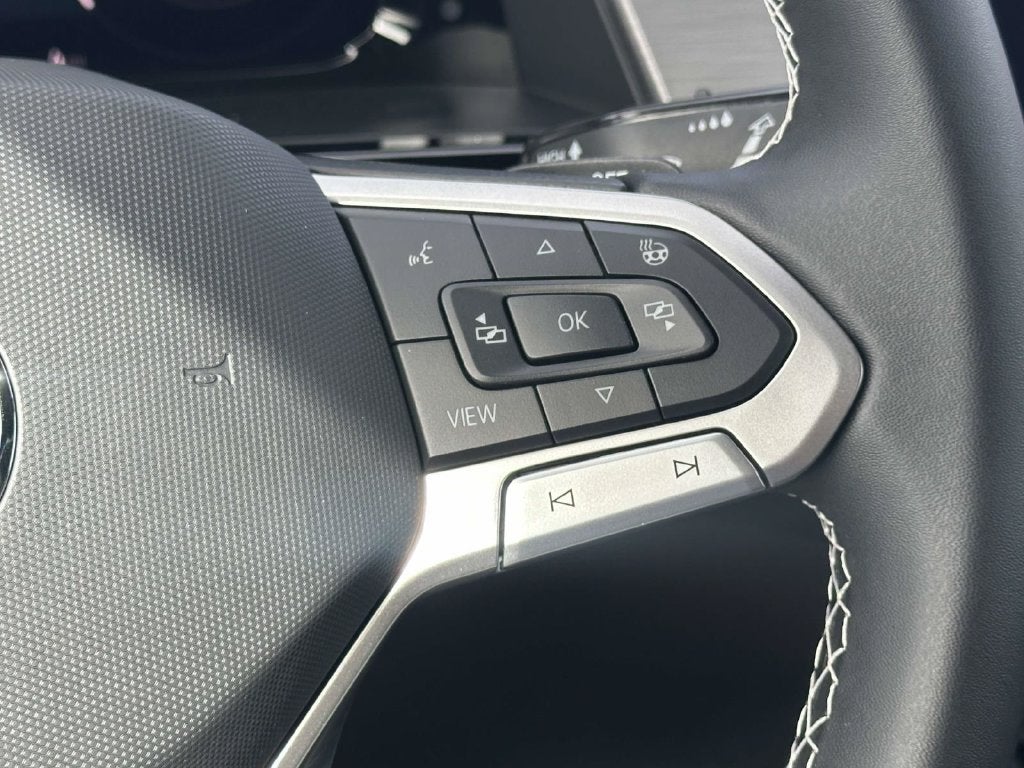 2026 Volkswagen Atlas Cross Sport SE w/Technology
