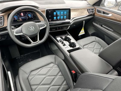 2026 Volkswagen Atlas SE w/Technology