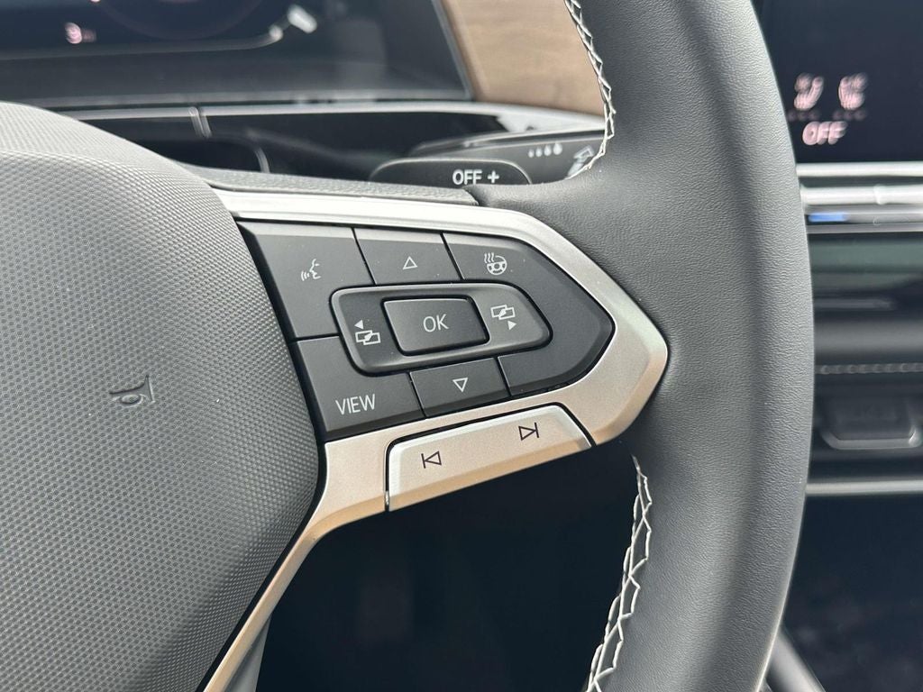 2026 Volkswagen Atlas SE w/Technology