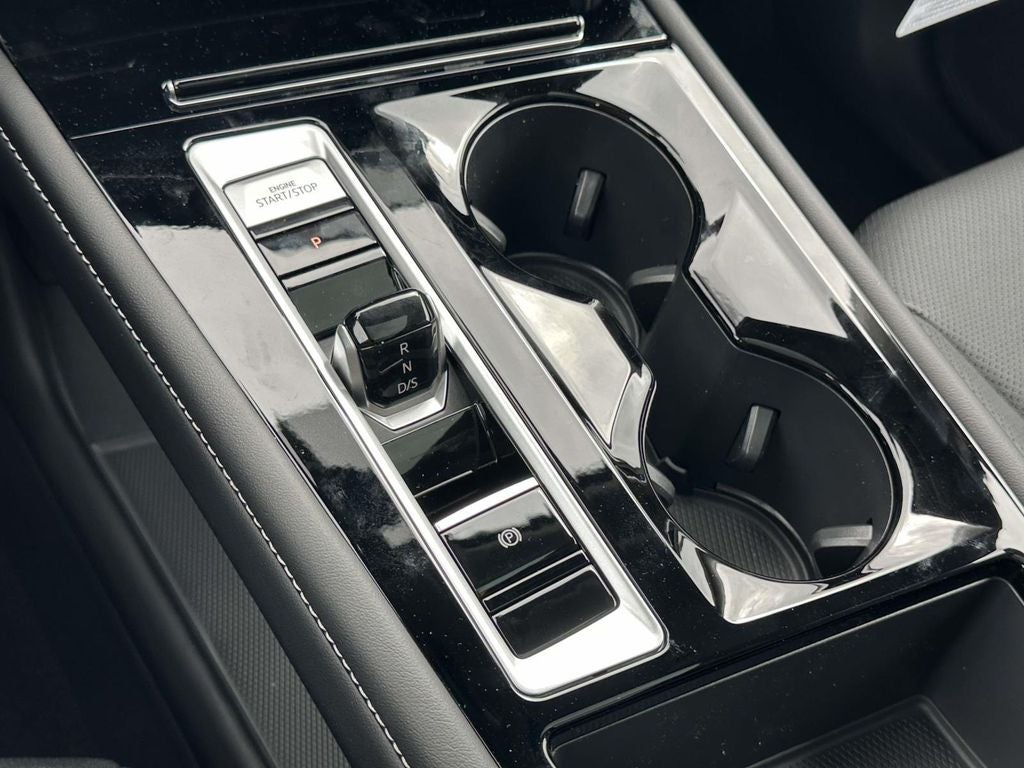 2026 Volkswagen Atlas SE w/Technology