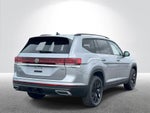 2026 Volkswagen Atlas SE w/Technology