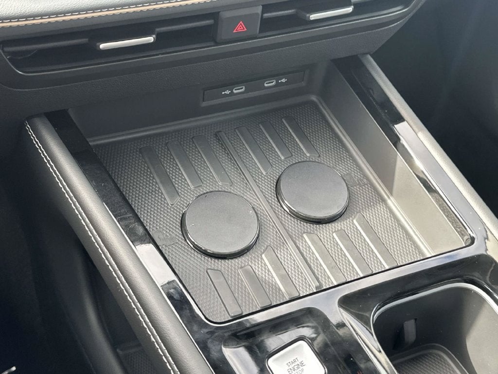 2027 Volkswagen Atlas SE w/Technology