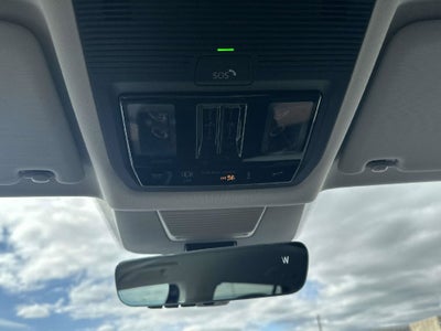 2027 Volkswagen Atlas SE w/Technology