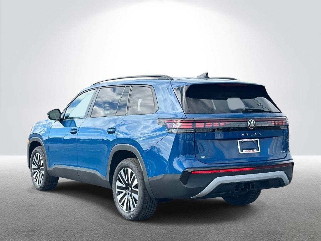2027 Volkswagen Atlas SE w/Technology