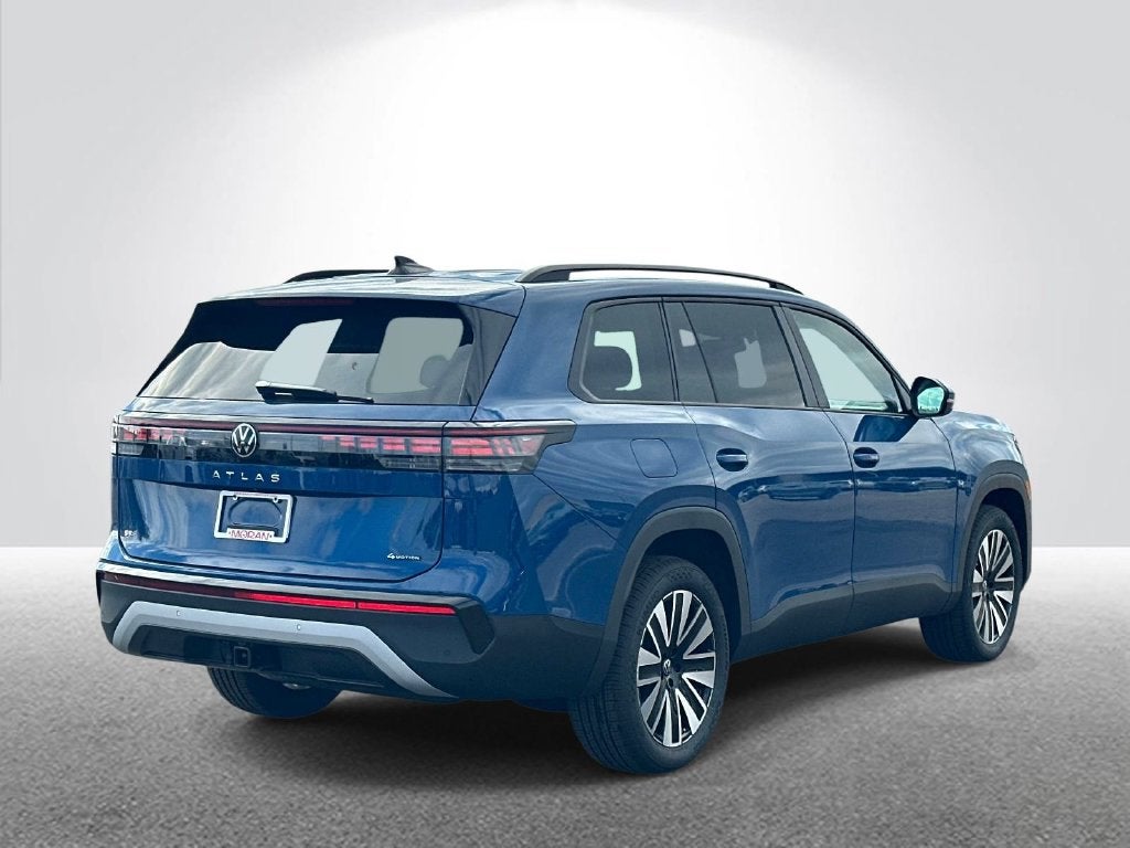 2027 Volkswagen Atlas SE w/Technology