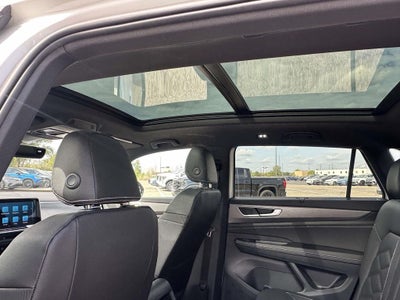 2026 Volkswagen Atlas Cross Sport SE w/Technology