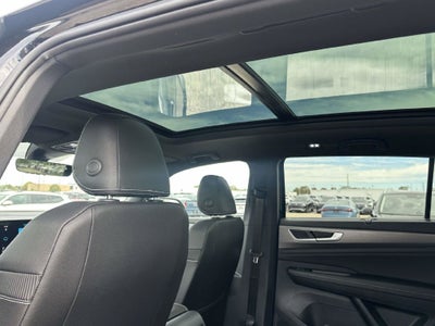2026 Volkswagen Atlas Cross Sport SE w/Technology