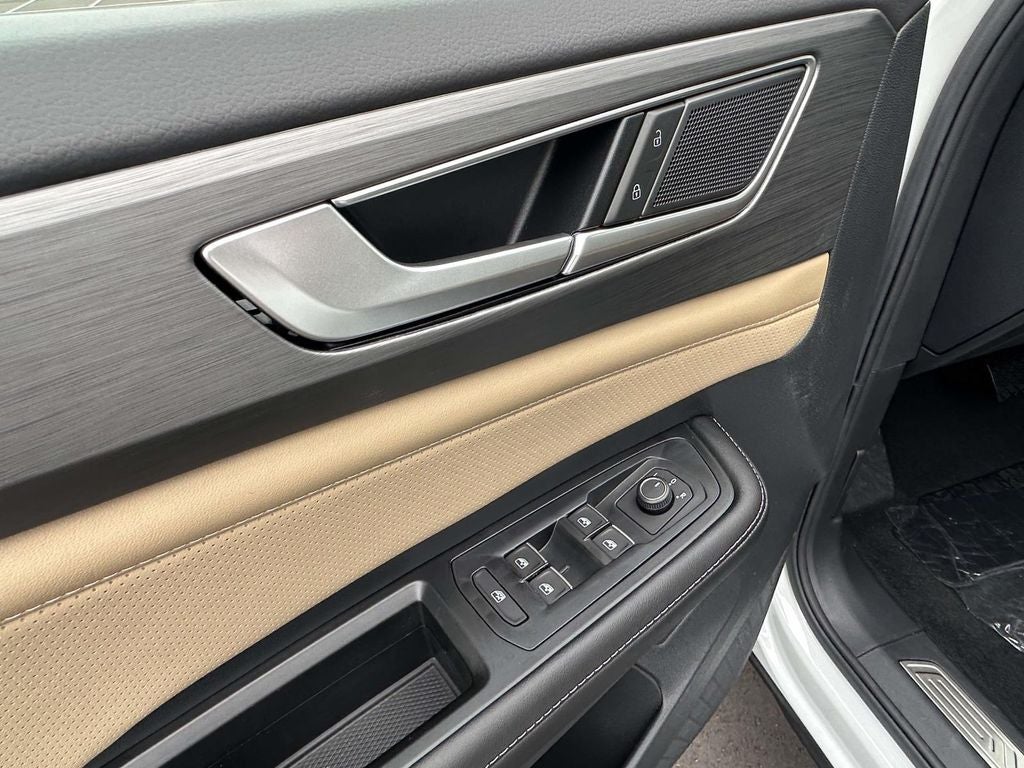 2026 Volkswagen Atlas Cross Sport SE w/Technology