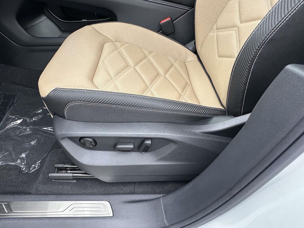 2026 Volkswagen Atlas Cross Sport SE w/Technology