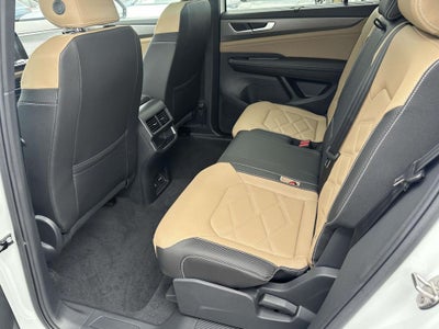 2026 Volkswagen Atlas Cross Sport SE w/Technology