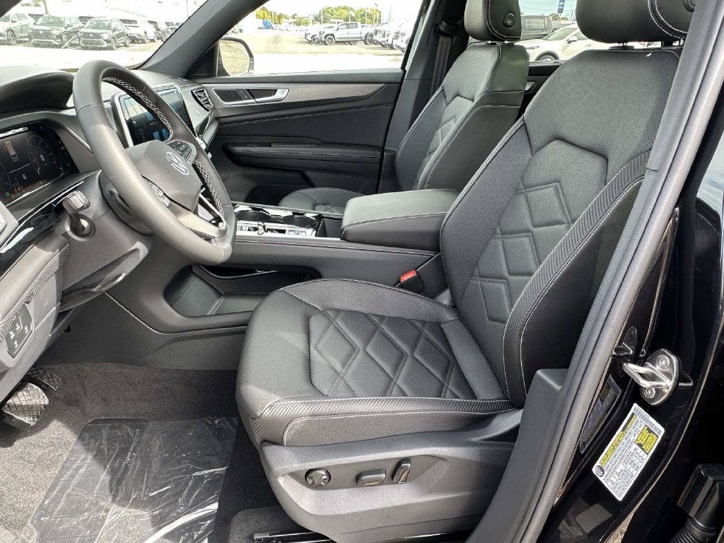 2026 Volkswagen Atlas Cross Sport SE w/Technology
